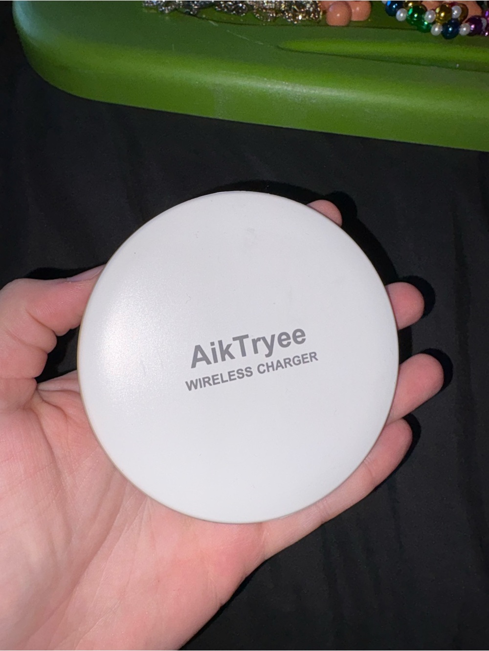 White Wireless Charger - Fast Qi Charging Pad